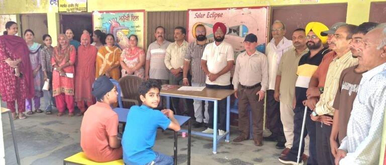 सरकारी सीनियर सेकेंडरी स्कूल फतेहपुर भटलान में मेगा P T M. सफलतापूर्वक हुआ